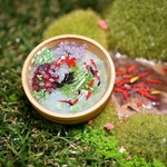 ガラス細工に華やぐ金魚桶　G　木桶風　ミニチュア