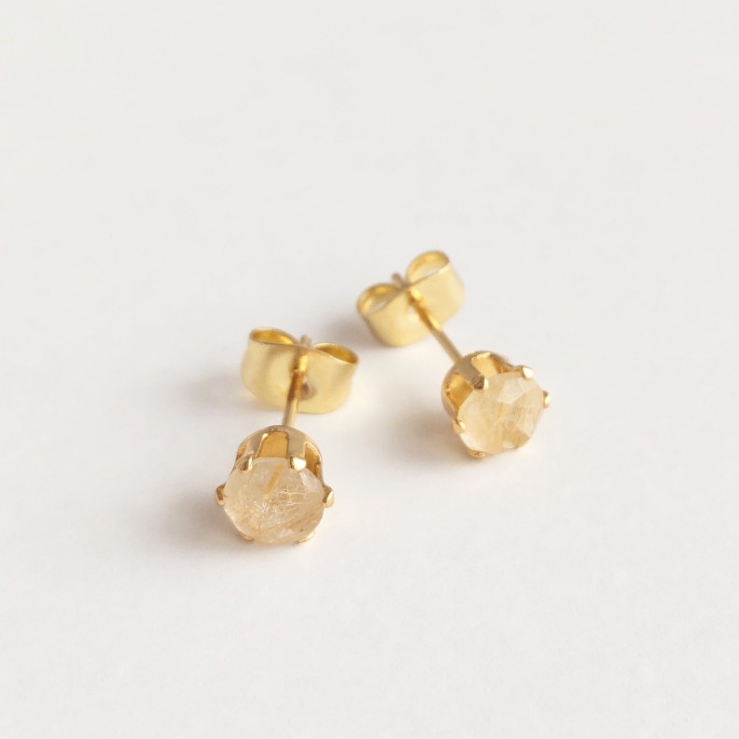 ルチルクォーツ〈4月の誕生石クォーツ〉ラウンドファセットカット5mm 