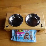 【送料無料】　可愛い☆ネコちゃん用木製フードスタンド