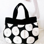 あんぱん柄　タック入りバッグ