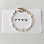 ビーズブレスレット　お花　ビーズアクセサリー　no.4