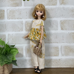 NO,545リカちゃん服  リネン　ボタニカル　ペプラム ブラウス　ストレート　タックパンツ　オシャレセットアップ　夏のお出かけコーデ　リアルクローズ