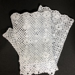 ritaritarin様専用ページ　レース糸で作ったお花のハンドグローブ（白）