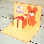 バースディカード　かわいいくまちゃん☆ハッピーバースデー　happy birthday　ポップアップカード　立体カード　飛び出すカード