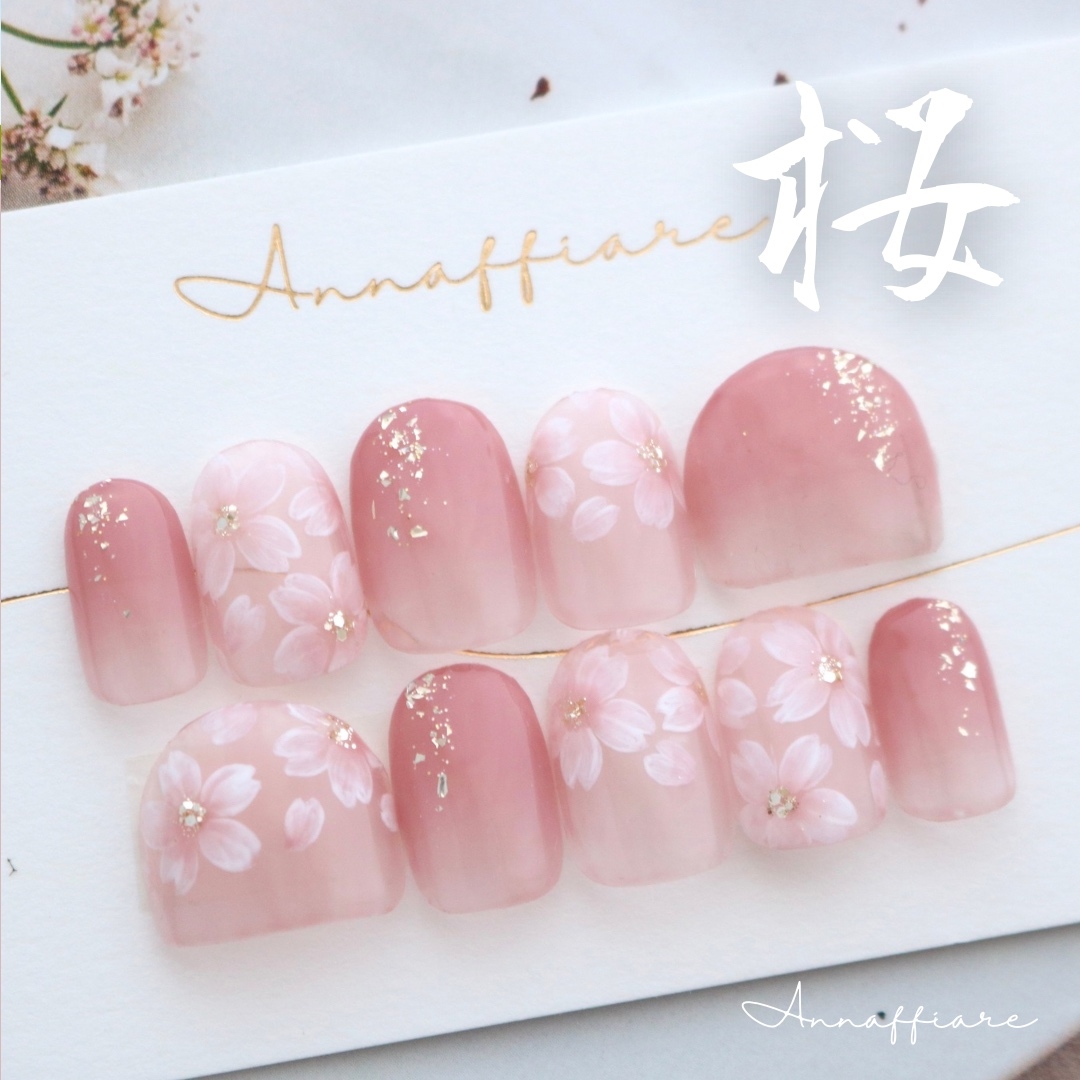アプリコットピンクの桜柄シアーネイルチップ　　/Annaffiare  セレモニー　マムシ爪　フォーマル