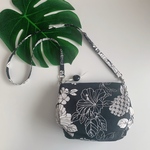 ハワイアンショルダーバッグ