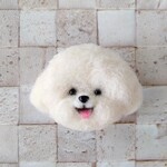 ビションフリーゼ　ブローチ
