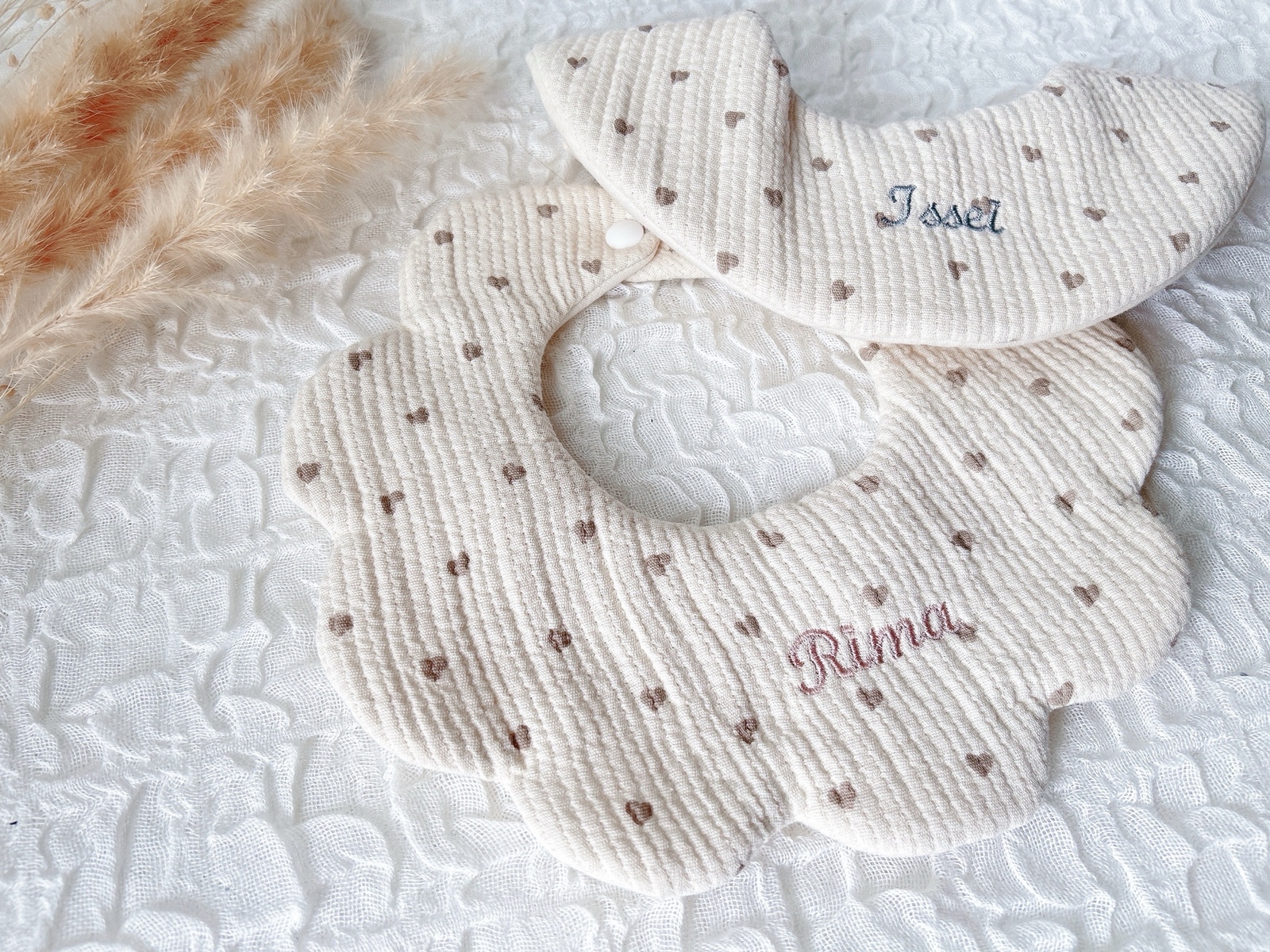 ハンドメイドスタイ　マーガレットレーススタイ　まりんたん⭐︎様 margaret lace bib⋆⸜ ⚘ ⸝⋆オーダーメイド名入れ スタイ