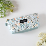 三角マチの大きめペンケース【シャボンのような草花柄×くすみブルーグリーン】 ペンポーチ＊北欧柄