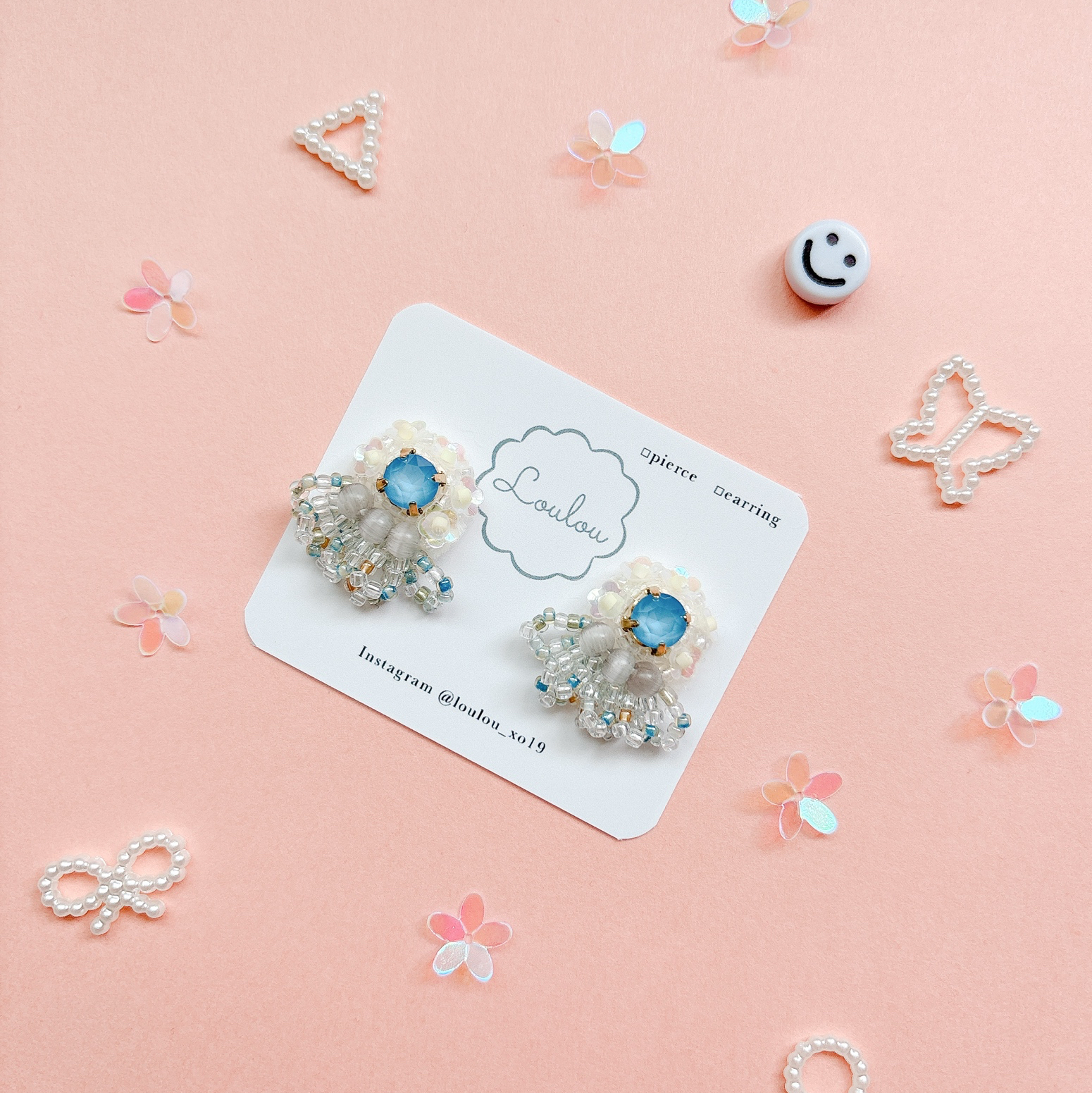 おもちママ♡です。ビジュー.ハンドメイド♡イヤリング♡ 花 桜 揺れる かわいい ピンク ハンドメイド ピアス イヤリング