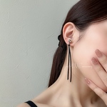 シルバーボール×ブラックリボン　ロングピアス/イヤリング