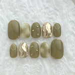 ネイルチップ｜くすみグリーン　うねうねミラー　ニュアンス