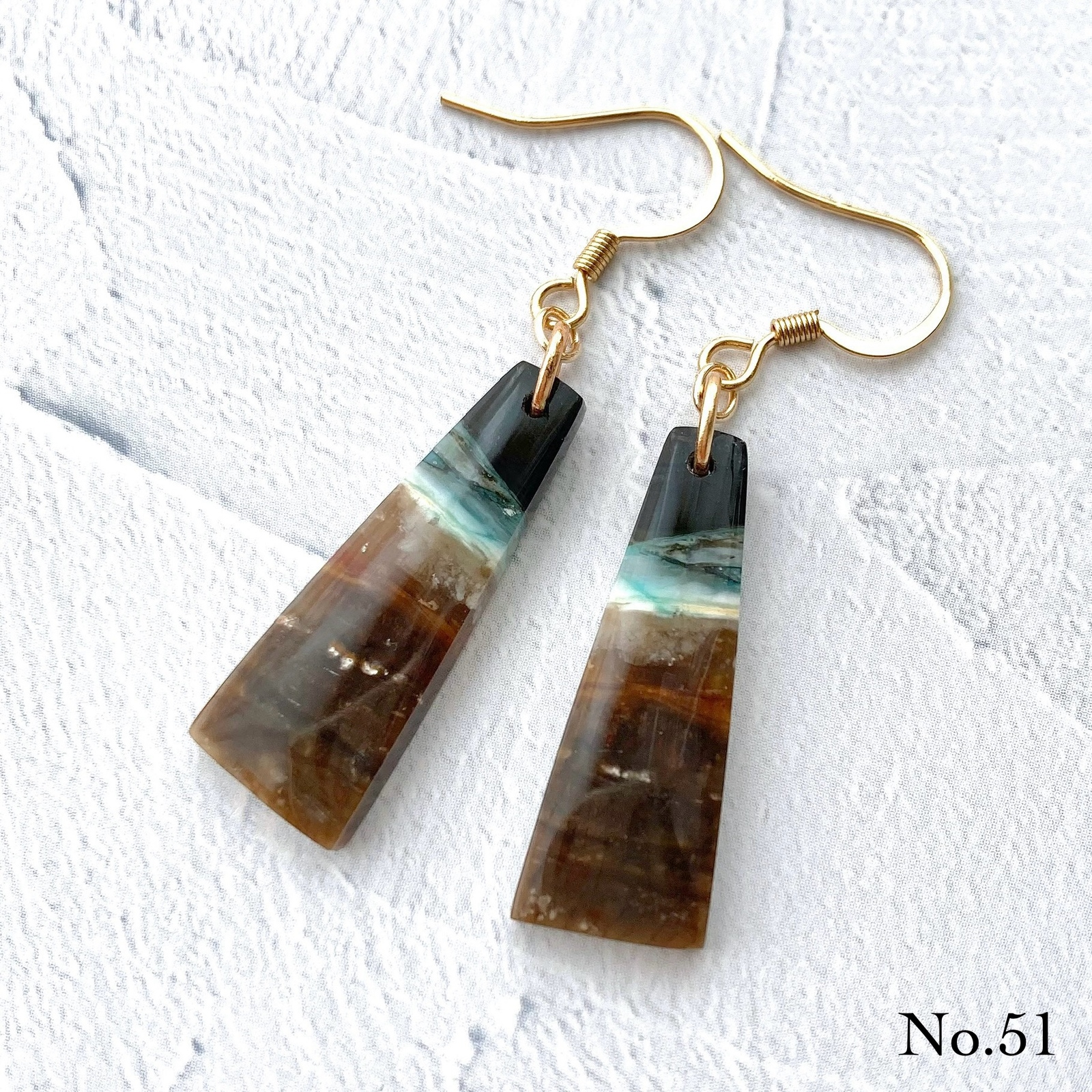 《 一点もの♡ 》オパライズドウッドのピアス（イヤリング） 金属アレルギー対応アクセサリー