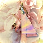 《HOA:A_FB10》トライアングルペンダント