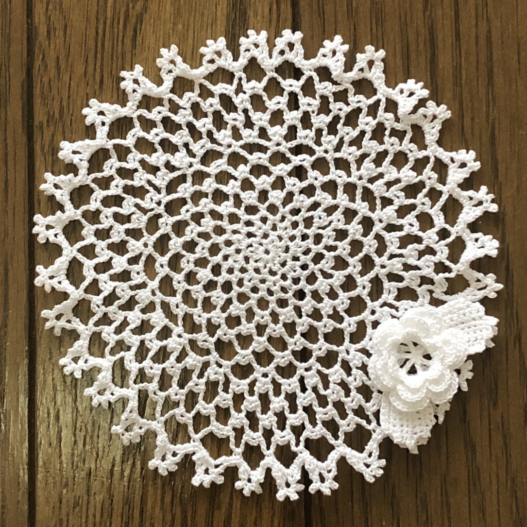 樹里様専用レース編みドイリーホワイトハンドメイド - メルカリ