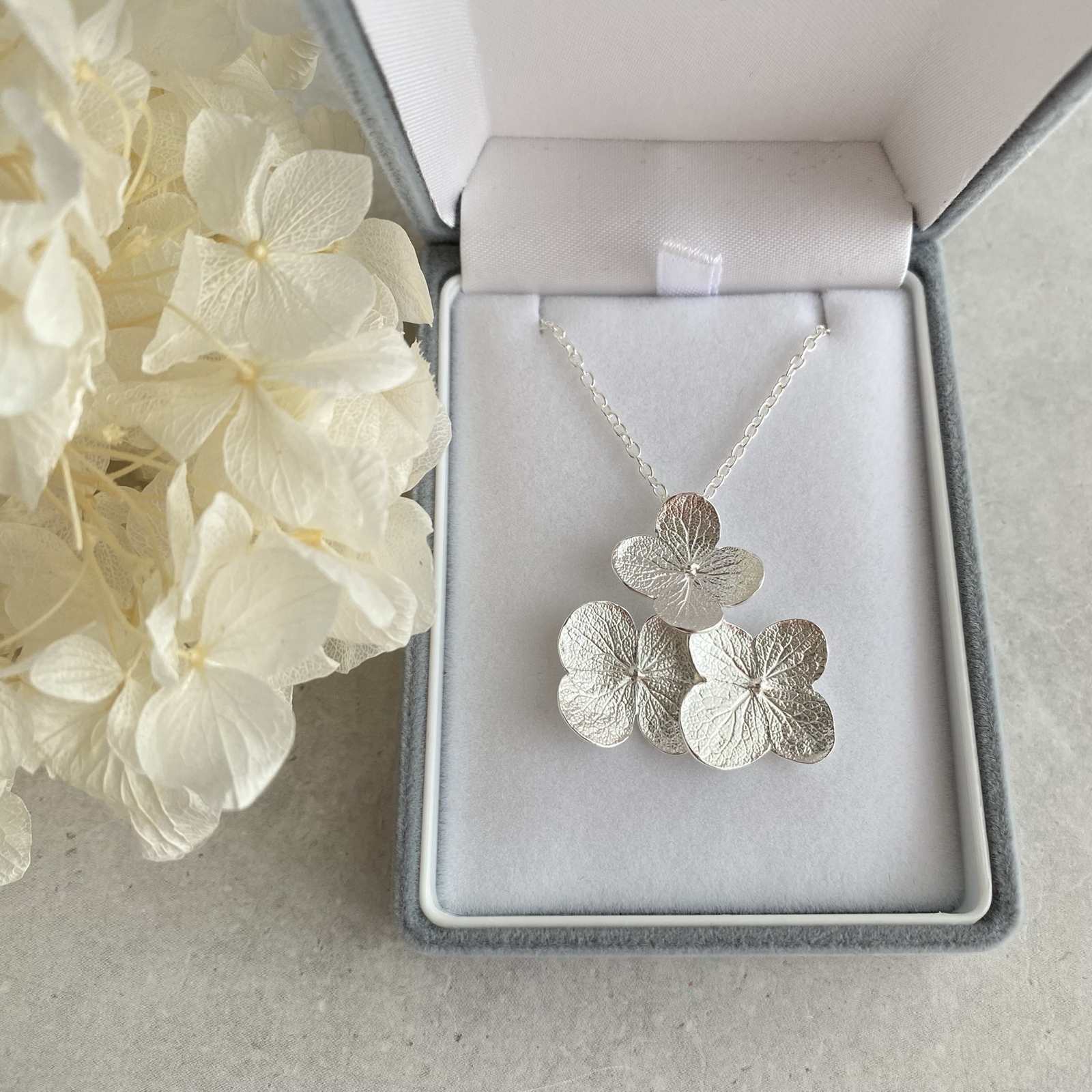 ネックレス〕純銀の紫陽花ネックレス - felice *フェリーチェ