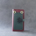 『ケロPhone』ダークグリーン×バーガンディ　カエルのスマホケース　手帳型ケース　iPhone16e対応