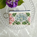 【再販3】インド刺繍　ミニポーチ　ポーチ　カラビナ　フェイクレザー　小銭入れ　コインケース　小物入れ　プチギフト　プレゼント　バッグチャーム　アジサイ　紫陽花　