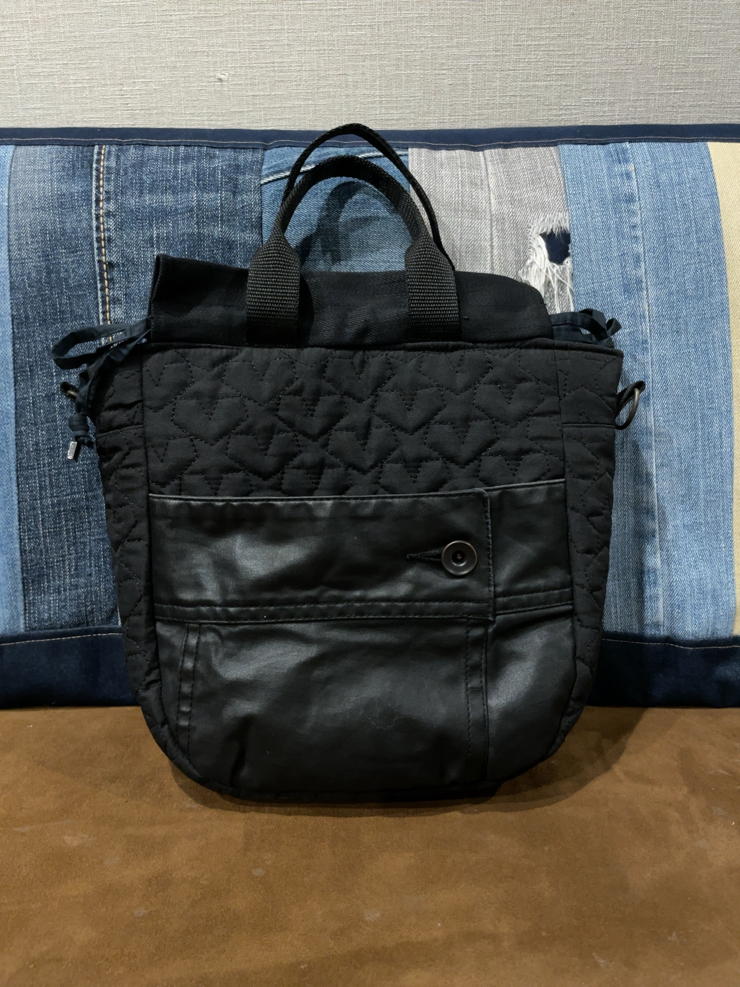 オーバーオールBIGトート チャーム付き デニムリメイク 659