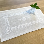 モロッコ刺繍　テーブルマット