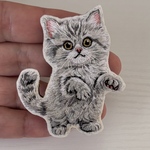 よちよち子猫タンの手刺繍ブローチ
