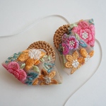 インド刺繍リボン（カラフル）×ラタン　ピアス/イヤリング