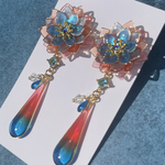 グラデ 芳月下美人 【ヴィーナスベルト】ピンクオレンジ×ブルー 揺れる ピアス イヤリング