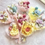 'お花屋さんが作る編み物のお花'　もこはなブーケ ミニサイズ