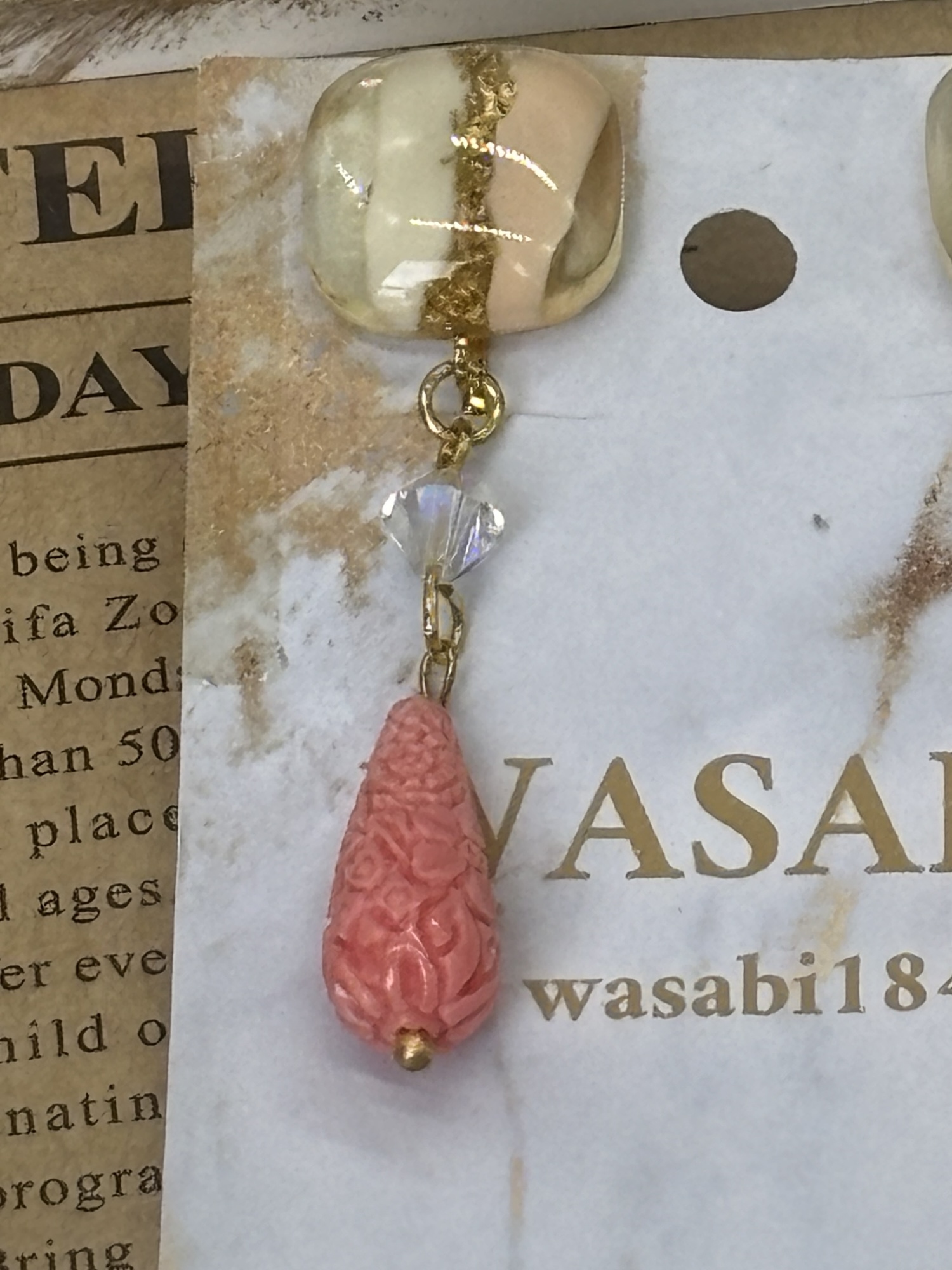 WASABI ピンク珊瑚ドロップ型イヤリング - wa6sabi | minne byGMO 