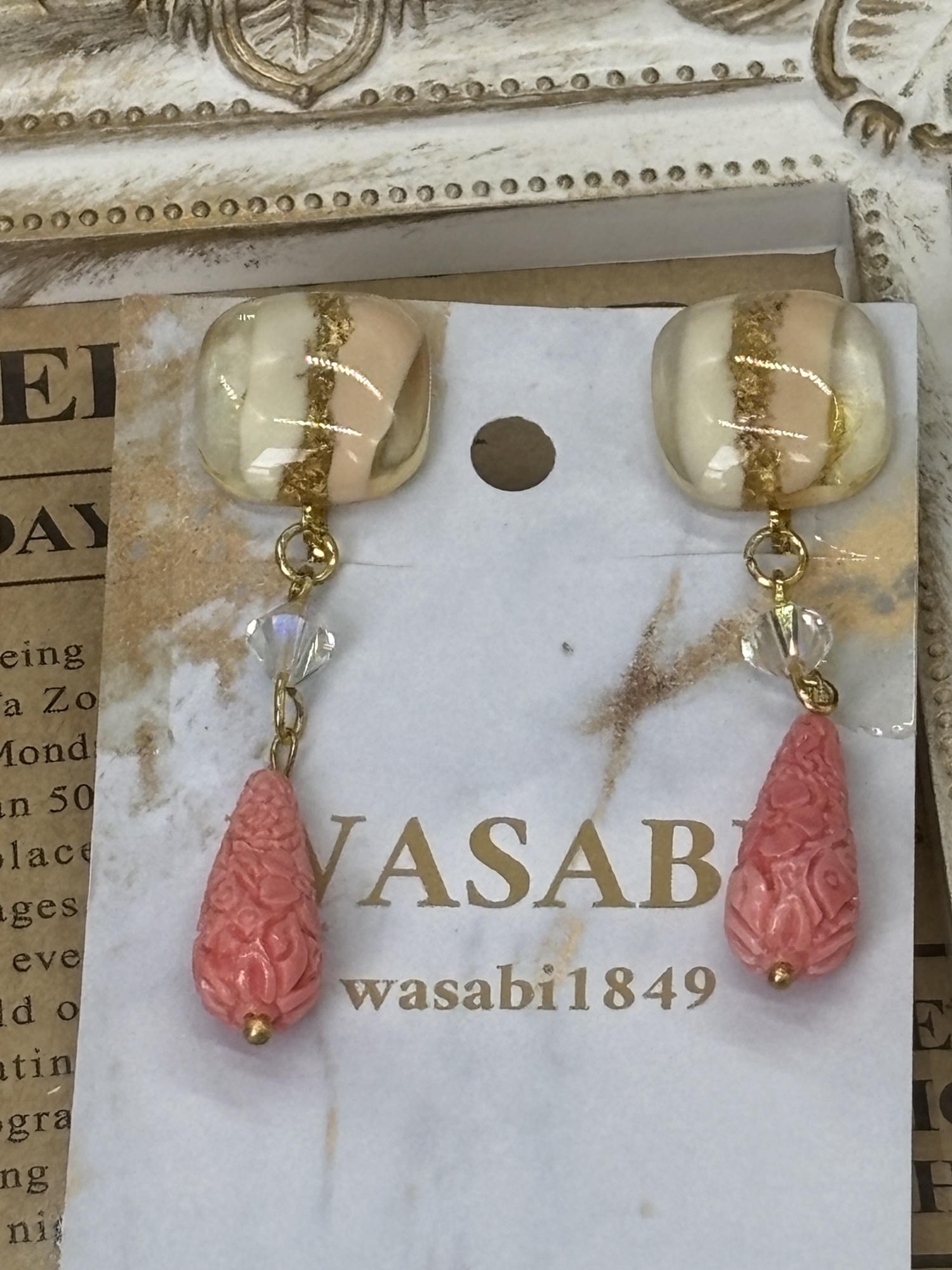 WASABI ピンク珊瑚ドロップ型イヤリング - wa6sabi | minne byGMO 