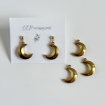 513)［ステンレス］三日月チャーム（18×14mm・1個） / ゴールド / ピアス・イヤリング素材