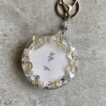 再販【缶バッジ】バッジケースキーホルダー 『 gold lamé 』white pearl / clear / 透明 / ribbon