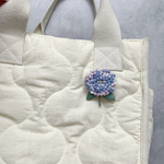 リニューアル▷夏の彩り。ぷっくり紫陽花刺繍ブローチ