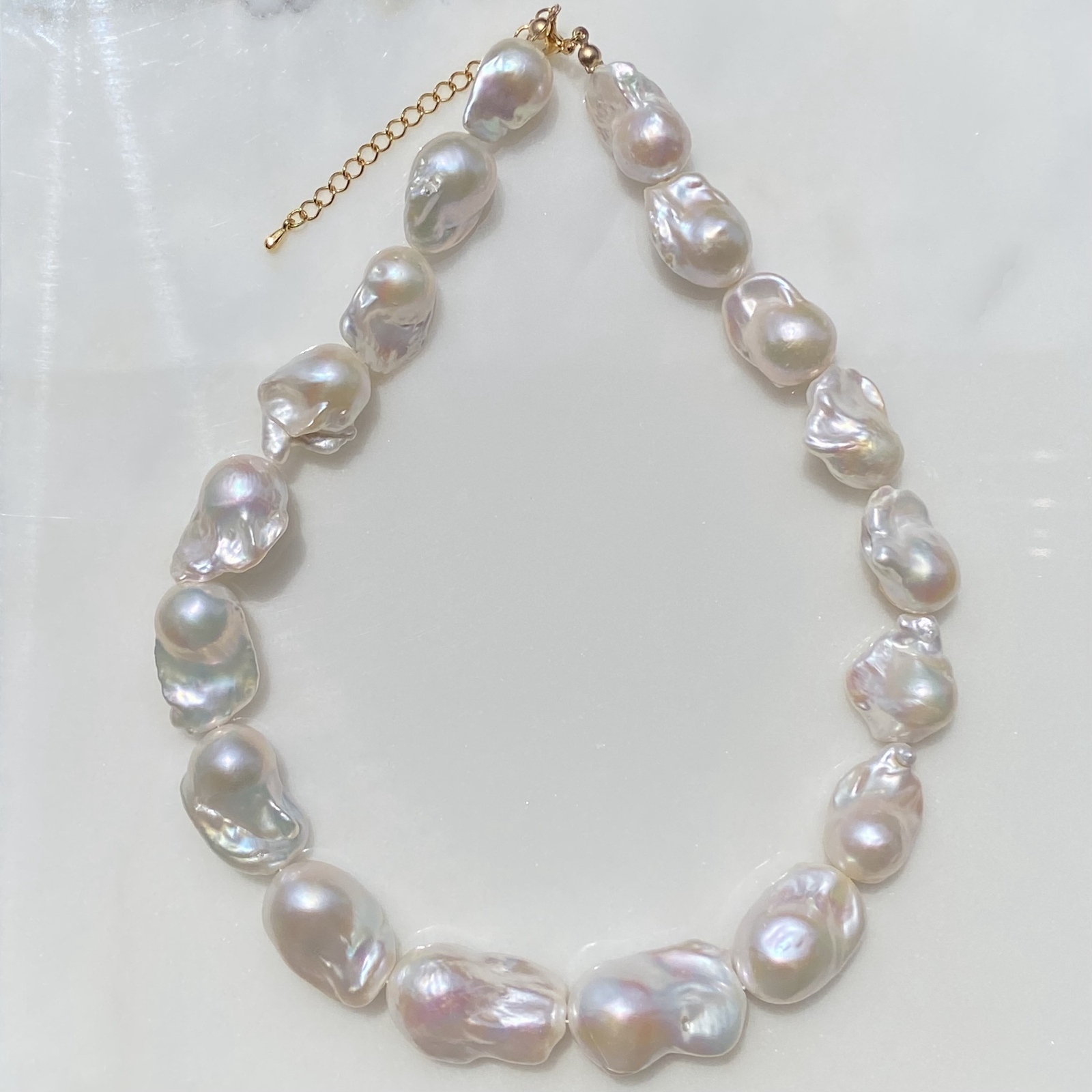 1点もの✨虹色オイスターパールネックレス✨バロックパール✨淡水