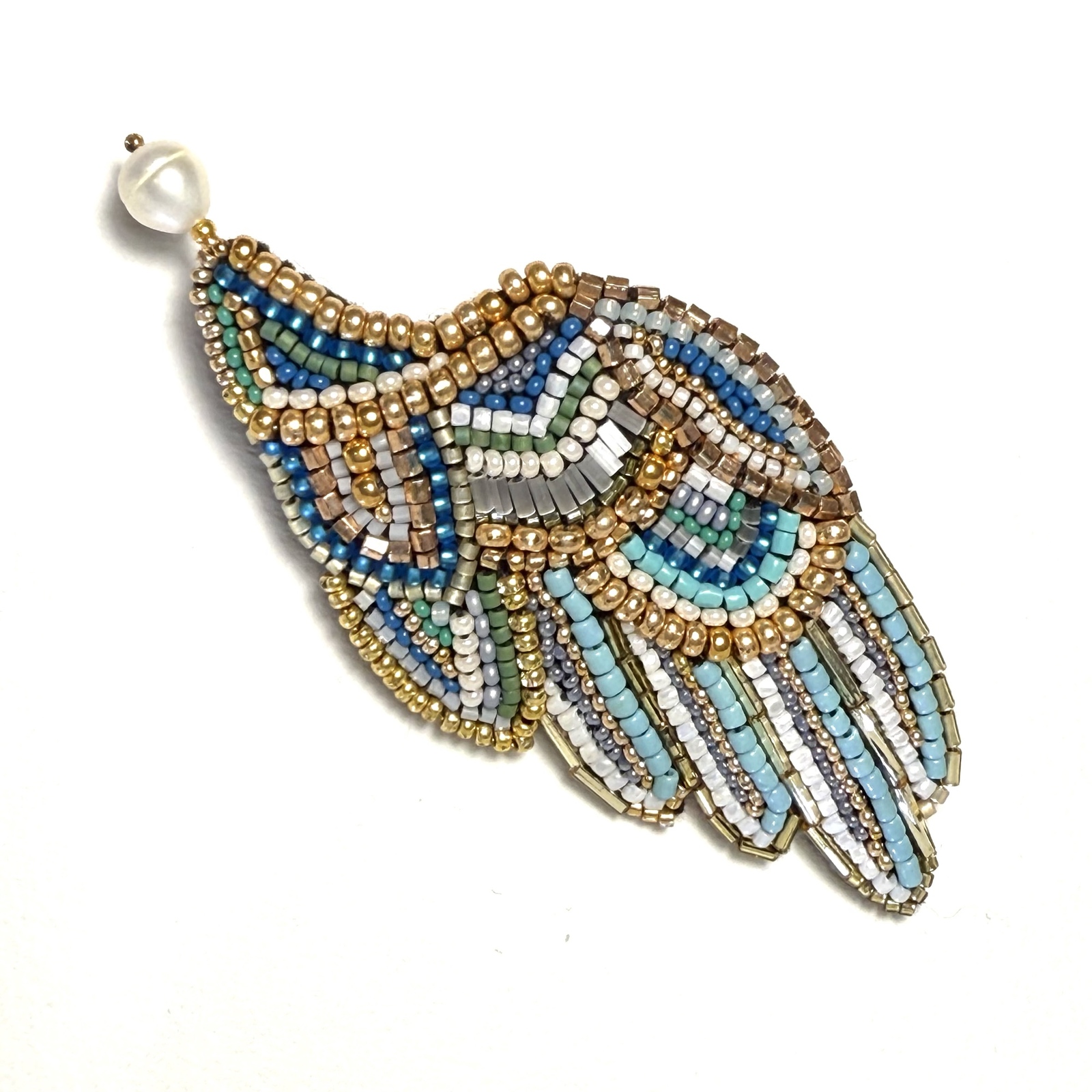 遮光器土偶 ビーズ刺繍ブローチ - stone across cape | minne