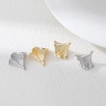    「#G80331」14kメッキ　ビジュー　フリル　チャーム✴︎2個セット