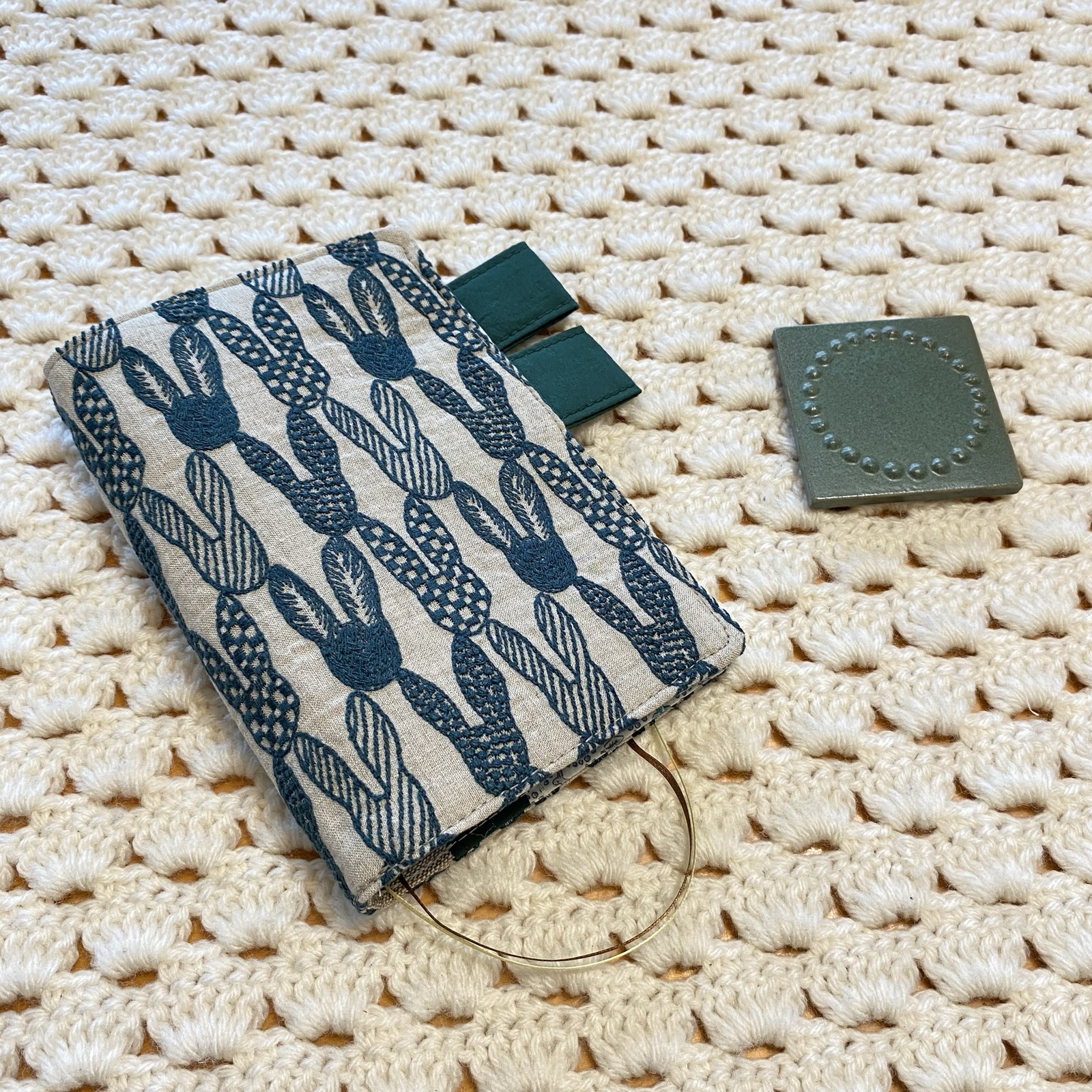 ✿4/3完成 ゆうくんママ様確認用✿A6 手帳カバー✿ミナペルホネン