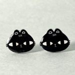 【くろねこシリーズ 】まがおネコの耳飾り