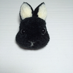 minnezukuri様確認用 動物 ポンポンブローチ 黒うさぎさん 