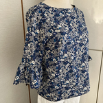 ☆最終SALE綿ローン　小花プリント　袖フリルブラウス