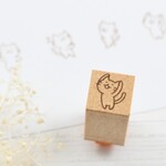 ミニ猫ちゃんのスタンプ ④両手をあげる猫