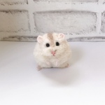 羊毛フェルト　まんまるハムスター（プディング）