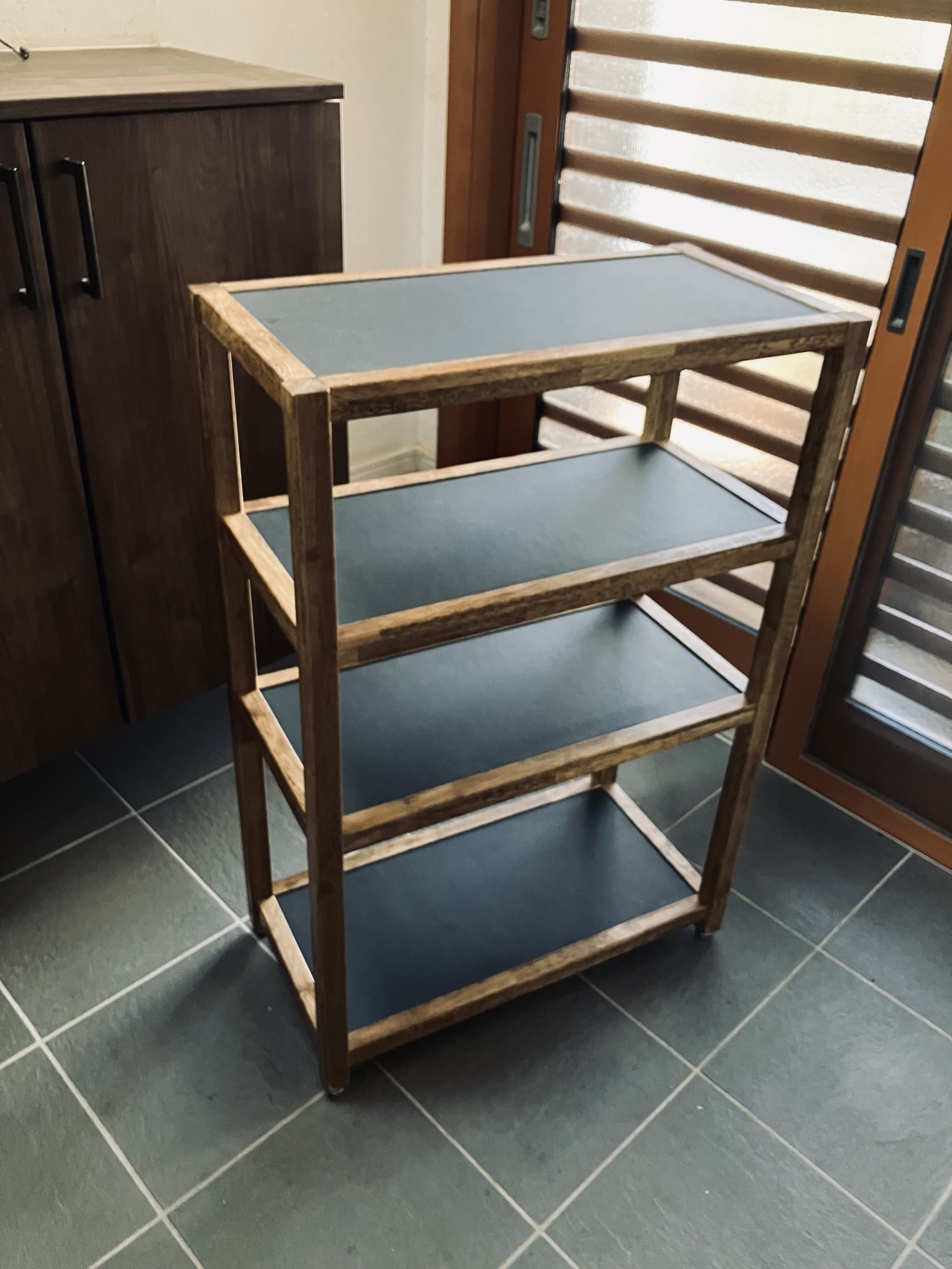 リノリウム×ラバーウッド オープンシェルフ - emu_furniture | minne