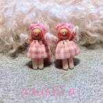 お人形さん　イヤリングorピアス（ギンガムピンクさん）