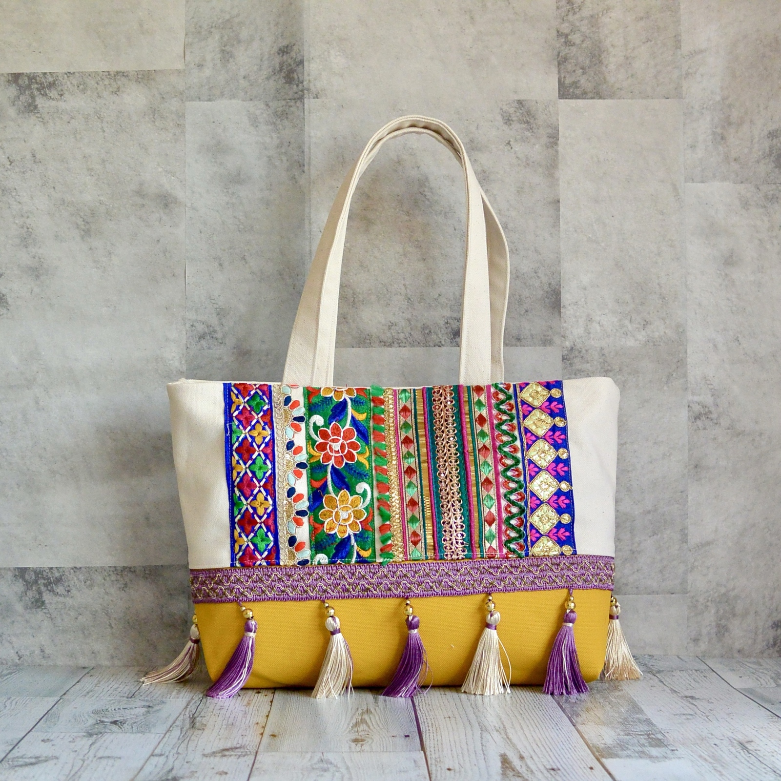 インド刺繍 - トートバッグの人気通販 | minne byGMOペパボ 国内最大級