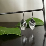 氷と水の揺れるピアス/イヤリング