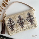 26日(木)21時🕘販売スタート✨new🕊️インド刺繍リボン ふんわりマチ付きポーチ♡ oriental④  便利なサイズ✨用途いろいろ！4,380円　