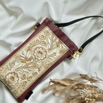kdsakura様 専用ページ / インド刺繍リボン / バネ口 スマホポシェット 【 ワインレッド 】