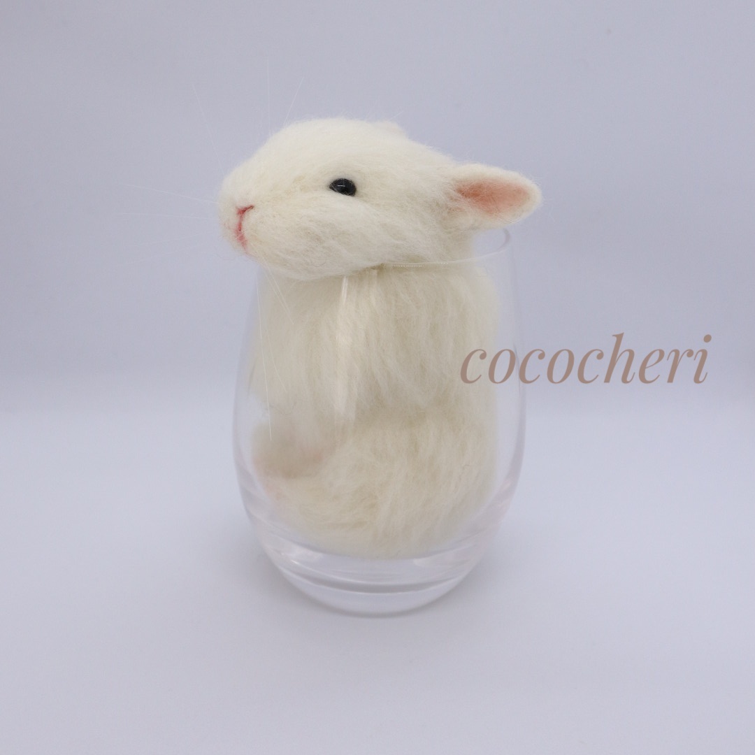 スノーホワイト　羊毛フェルト スノーホワイトハムスターさんの卵 羊毛フェルト - COCOCHERI'S