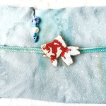 ぷくぷく泡の根付けと金魚の帯留めセット👘｜根付け付き・ビーズ刺繍